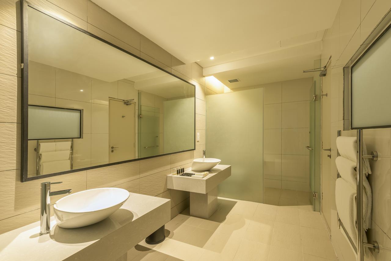 Jinhold Hotel & Serviced Apartment Miri Exterior photo