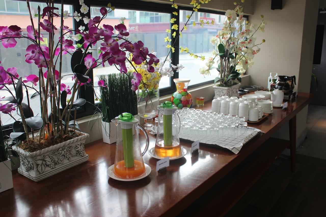 Jinhold Hotel & Serviced Apartment Miri Exterior photo